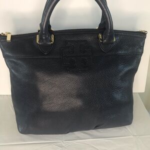 Tory Burich Thea Navy Blue Pebbled Leather bag with cover bag